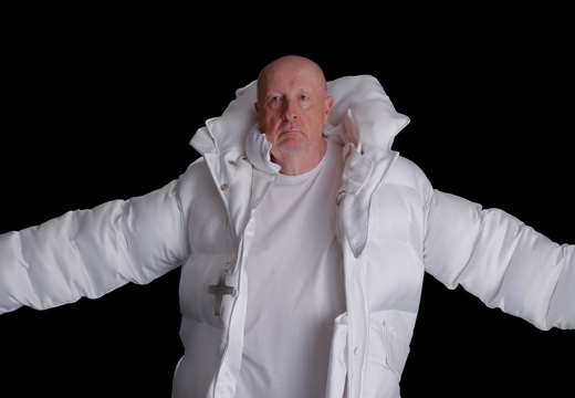 Anatomy of Non-Fact. Chapter 1: AI Hyperrealism /  Martyna Marciniak (PL)