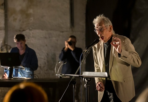 Bla Blavatar vs Jaap Blonk / Jonathan Chaim Reus (US/NL)