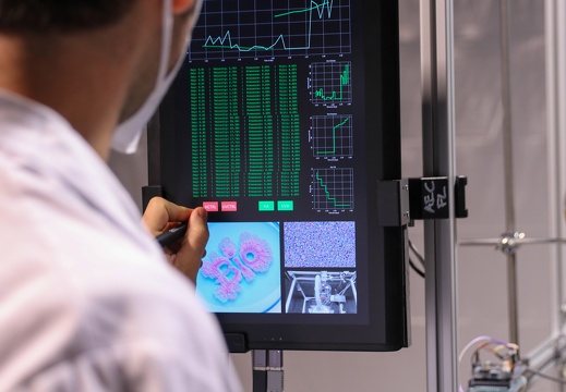 Bio Ink: Co-creating with microorganisms