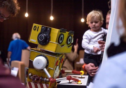 Impression of the FUNGUAGE ROOM at Open Futurelab, POSTCITY