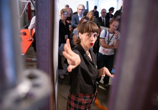 AI War Cloud Database / Sarah Ciston (US)