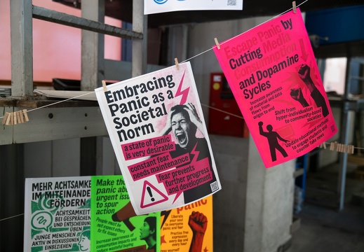 2025 - Art Thinking Lounge