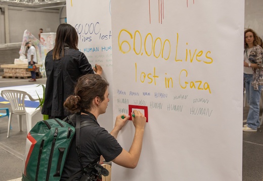 Humans (Open Lab) / Isabella Lee Arturo (CO), Mahla Mosah (IR), Martin Müller (DE)