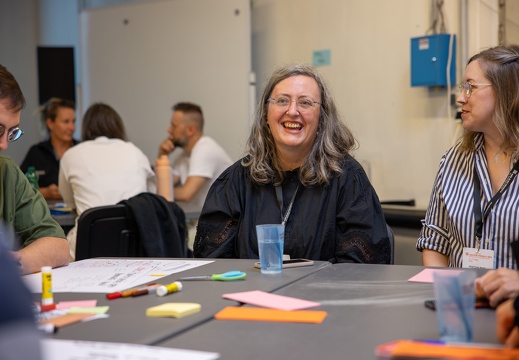 Keep Calm and Create a Critical ChangeLab / Critical ChangeLab Consortium (EU), Tactical Tech (DE), Eva Durall Gazulla (ES), Ana Maria Salinas Bojaca (CO)
