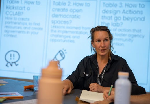 Keep Calm and Create a Critical ChangeLab / Critical ChangeLab Consortium (EU), Tactical Tech (DE), Eva Durall Gazulla (ES), Ana Maria Salinas Bojaca (CO)