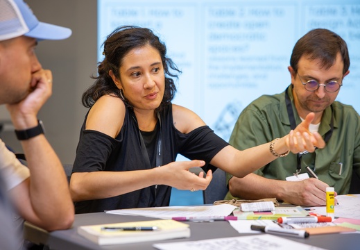 Keep Calm and Create a Critical ChangeLab / Critical ChangeLab Consortium (EU), Tactical Tech (DE), Eva Durall Gazulla (ES), Ana Maria Salinas Bojaca (CO)