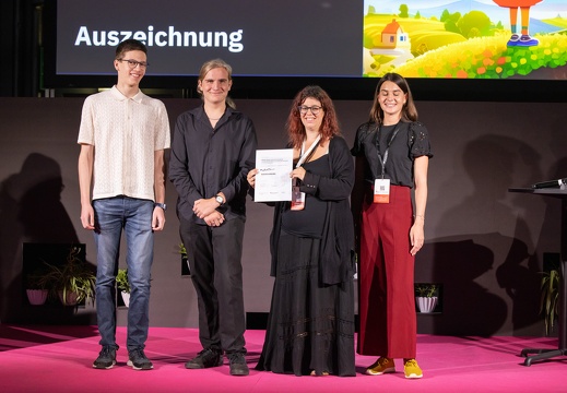 2025 - Media Literacy Award