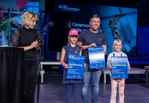 Award Ceremony u19—create your world 2025