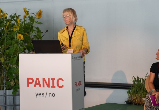 Listening with Purpose: How Human-Centric AI Democratizes Sound / Peggy Sylopp (DE)