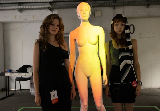 Lines We Draw / Joy Grasser (AT), Elina Kaufmann (AT), Alica Hintermayer (AT), Maya Neidhart (AT)