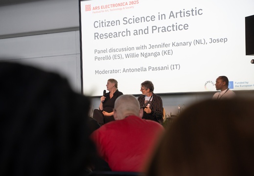 Citizen Science in Artistic Research and Practice / Antonella Passani (IT), Jennifer Kanary (NL), Josep Perelló (ES), Willie Ng’ang’a (KE)