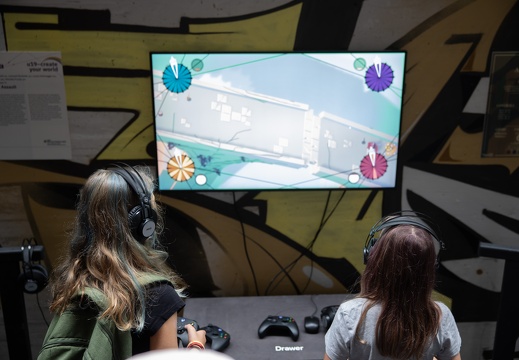 Beat Assault / Nina Diewald (AT), Lina Mottl (AT), Lucas Hinteregger (AT), Mariella Pranjic (AT), Leonard Dirnhofer (AT)