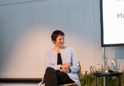 Citizen Science in Policy, for Commons, as Activism / Alexandra Albert (GB), Ivana Radović (RS), Katrin Vohland (DE/AT), Sarah Williams (US)