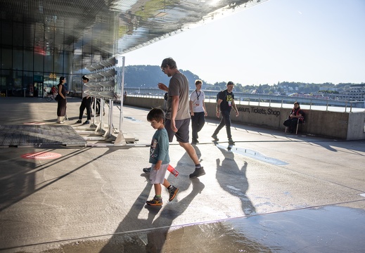 Bora: Bora / Zhao Zhou (NL)