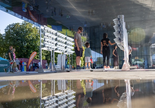 Bora: Bora / Zhao Zhou (NL)