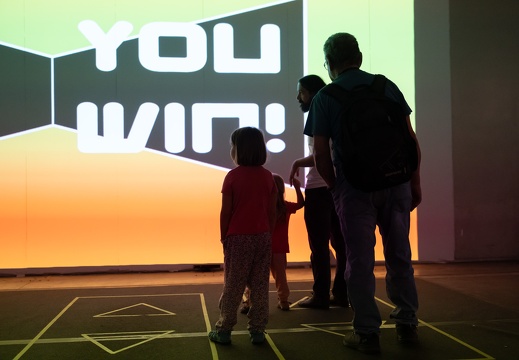 Playing Democracy 2.0 / Ling Tan (GB/SG)