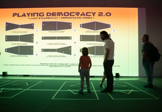 Playing Democracy 2.0 / Ling Tan (GB/SG)