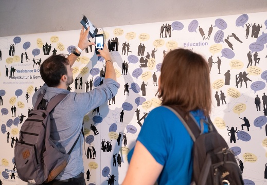 Shadowgram / Ars Electronica Futurelab