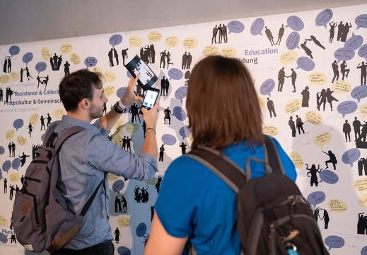 Shadowgram / Ars Electronica Futurelab