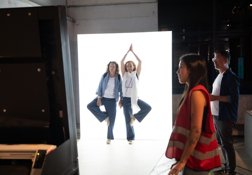 Shadowgram / Ars Electronica Futurelab