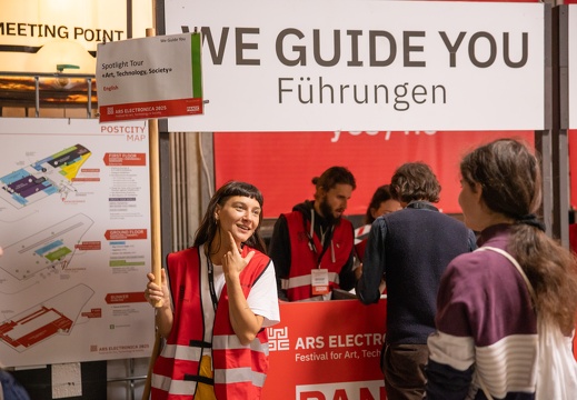 WE GUIDE YOU / POSTCITY