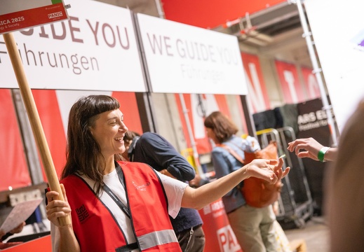 WE GUIDE YOU / POSTCITY