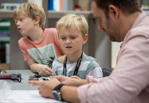 robo panic / Ars Electronica (AT)