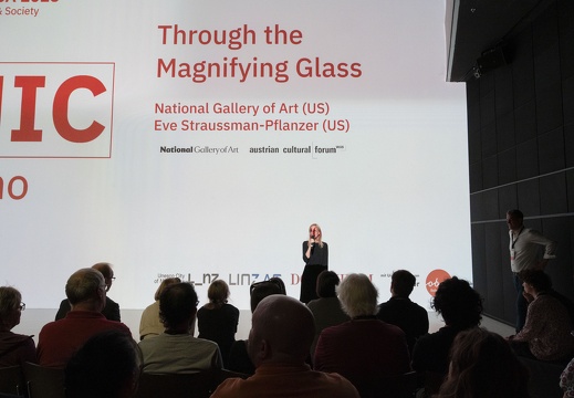 Through the Magnifying Glass / National Gallery Washington