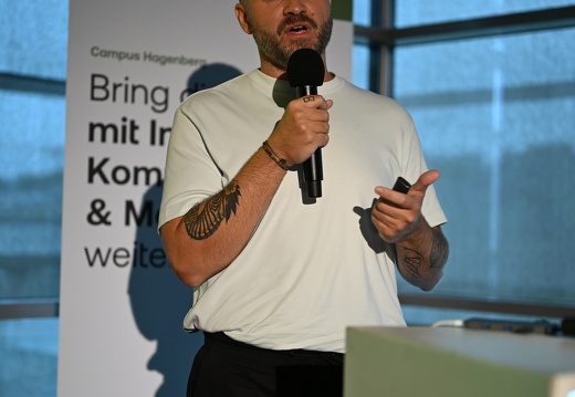 Art & Industry – Volker Helzle & Andreas Dahn, Philipp Seifried & Regina Reisinger, Dinko Draganovic & Christian Steininger