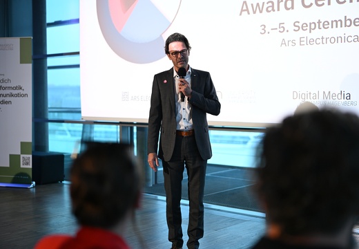 EXPANDED 2025: Best Paper Award Ceremony