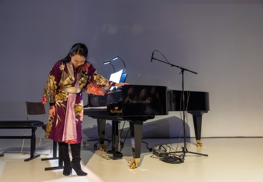 Deep Space Concert: Pianographique – 3 x 90 / Maki Namekawa (AT/JP), Dennis Russell Davies (AT/US), Isabel Davies (AT)