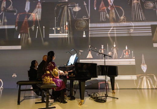 Deep Space Concert: Pianographique – 3 x 90 / Maki Namekawa (AT/JP), Dennis Russell Davies (AT/US), Isabel Davies (AT)