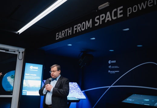 Earth from Space by ESA / Ars Electronica Solutions (AT), DLR (DE), ESA (INT)
