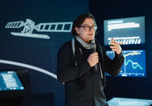 Earth from Space by ESA / Ars Electronica Solutions (AT), DLR (DE), ESA (INT)