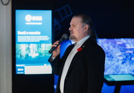 Earth from Space by ESA / Ars Electronica Solutions (AT), DLR (DE), ESA (INT)