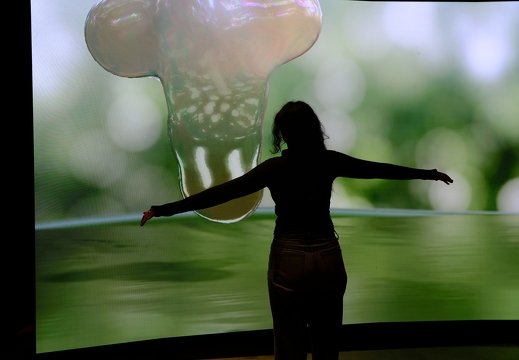 Data (&) Fragility - An exhibition about Art, Technology and Society by Ars Electronica X Zorlu PSM X Piksel – Symbiosis by Universal Everything (INT)