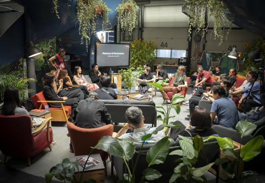 Future Humanity: Open Research Talk II / Airí Dordas Perpinyà (ES), Jiabao Li (CN), Misako Kawata (JP), Takashi Nishimura (JP), Kyoko Kunoh (JP)