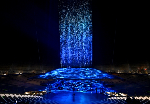 "Die Welle" (The Wave) / Ars Electronica Solutions at Gasometer Oberhausen